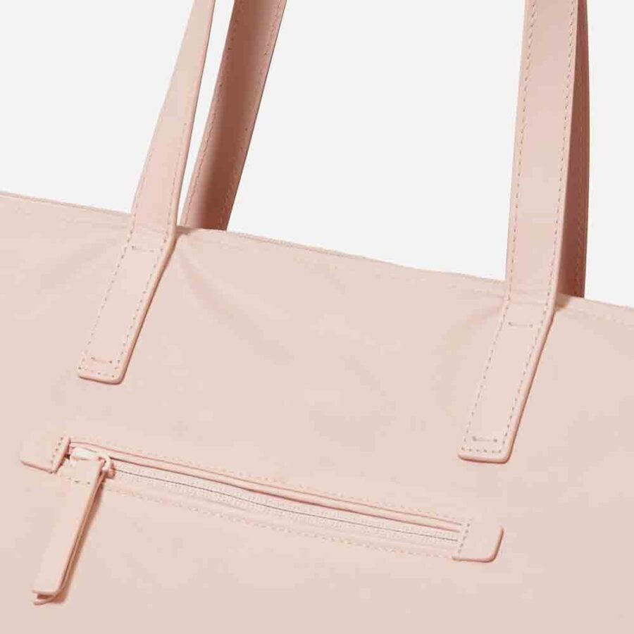 Najasa ReNew Traveler Tote – Sustainable, Spacious, and Stylish for Your Journeys - Image 4
