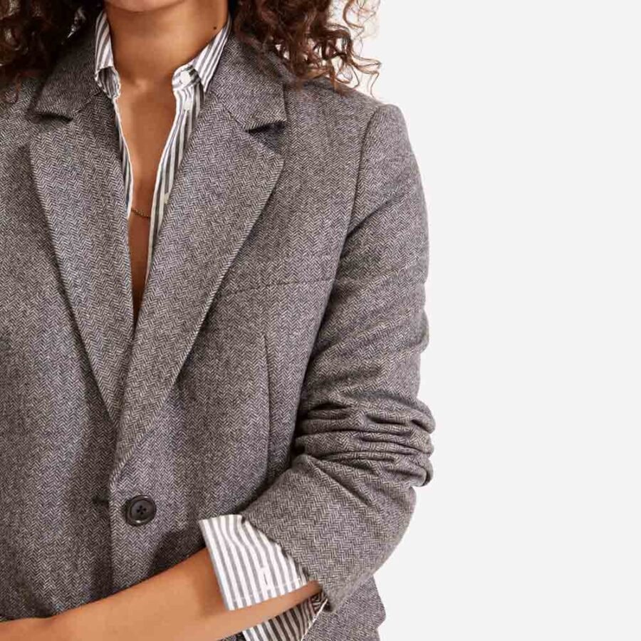 Najasa Oversized Blazer – Trendy, Comfortable, and Versatile for Any Occasion