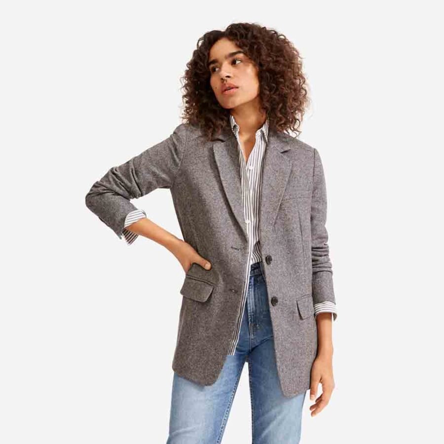 Najasa Oversized Blazer – Trendy, Comfortable, and Versatile for Any Occasion - Image 2