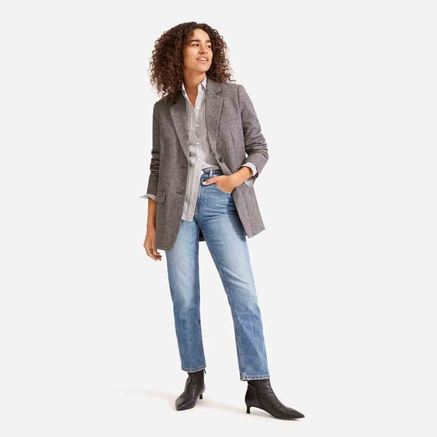Najasa Oversized Blazer – Trendy, Comfortable, and Versatile for Any Occasion - Image 3