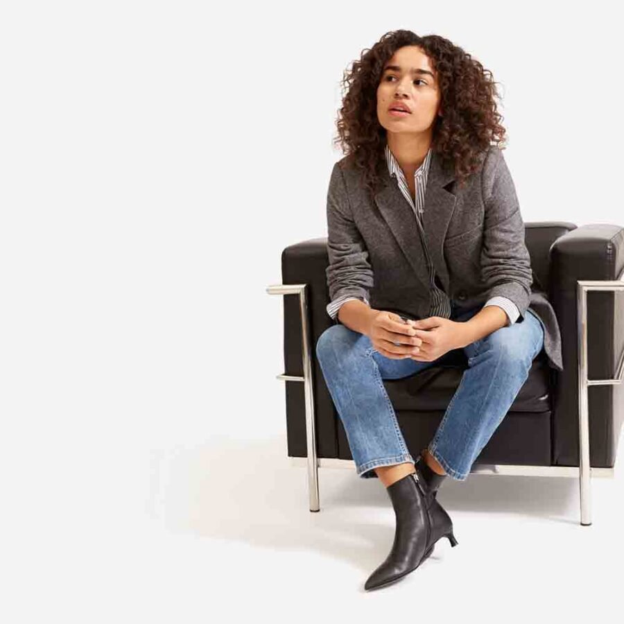 Najasa Oversized Blazer – Trendy, Comfortable, and Versatile for Any Occasion - Image 4