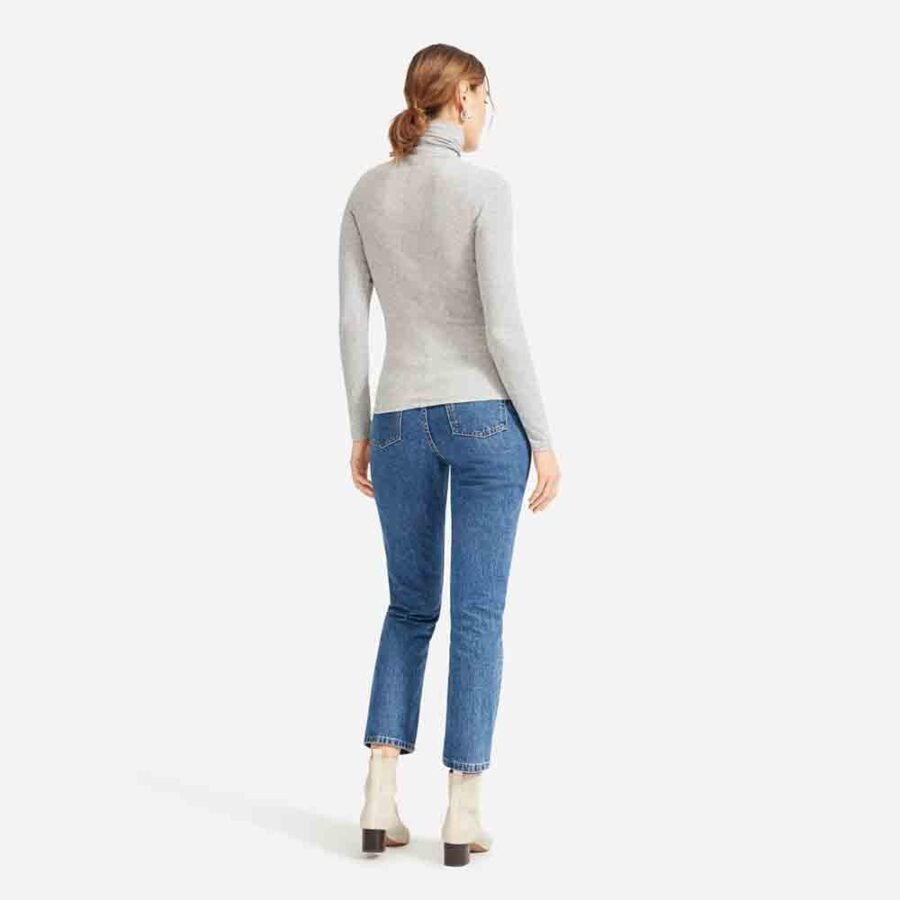 Najasa Basic Micro Rib Turtleneck – Soft, Stylish, and Comfortable for Layering - Image 4